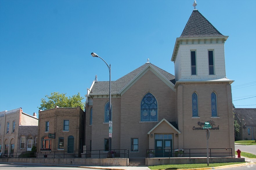 Primary Photo Of 155 State St, Ripon Religious Facility For Sale