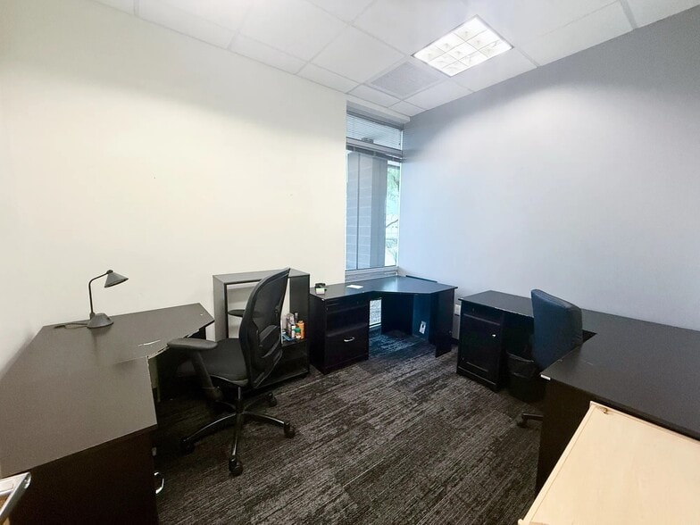 More Photos Of 2950 N Litchfield Rd, Goodyear Office For Lease