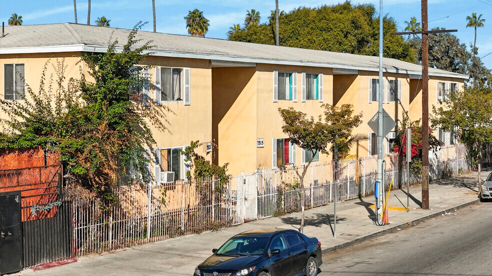 More Photos Of 7509-7521 S Broadway, Los Angeles Apartments For Sale