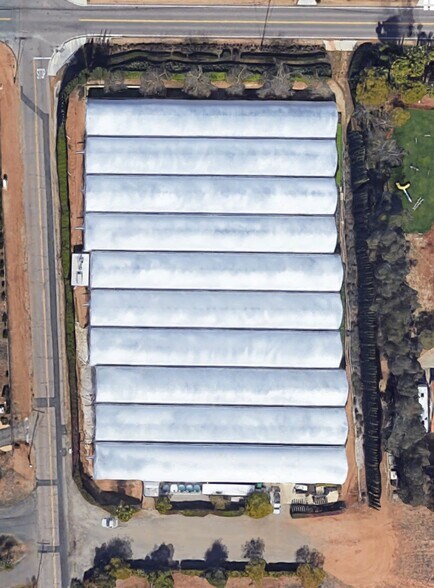 More Photos Of 501 Osborne St, Vista Winery Vineyard For Sale