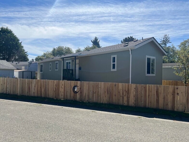 More Photos Of 2580 Central Ave, Mckinleyville Manufactured Housing Mobile Home Park For Sale
