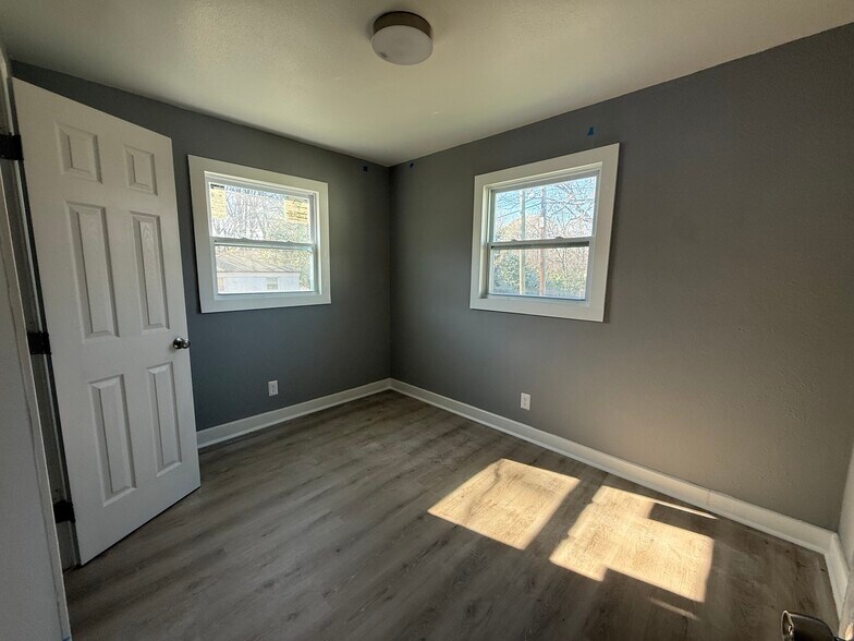 More Photos Of 2232 Alma Ct, Charlotte Apartments For Sale
