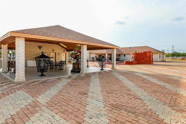 More Photos Of 1863 B Mangana-Hein Rd, Laredo Specialty For Sale