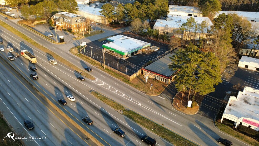 More Photos Of 6483 Peachtree Industrial Blvd, Atlanta General Retail For Sale