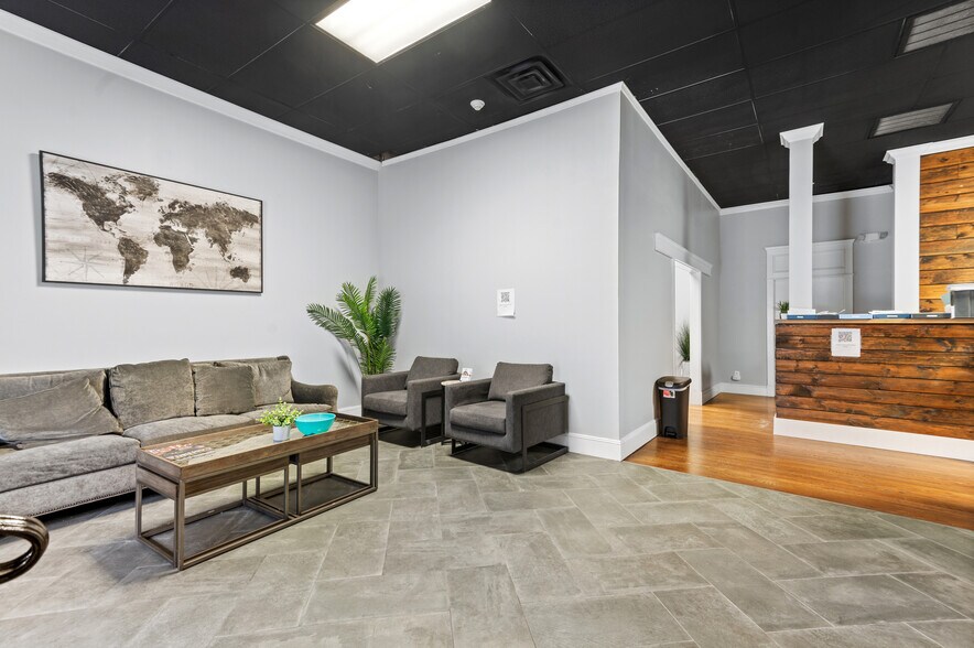 More Photos Of 267 Main St, Nyack General Retail For Sale