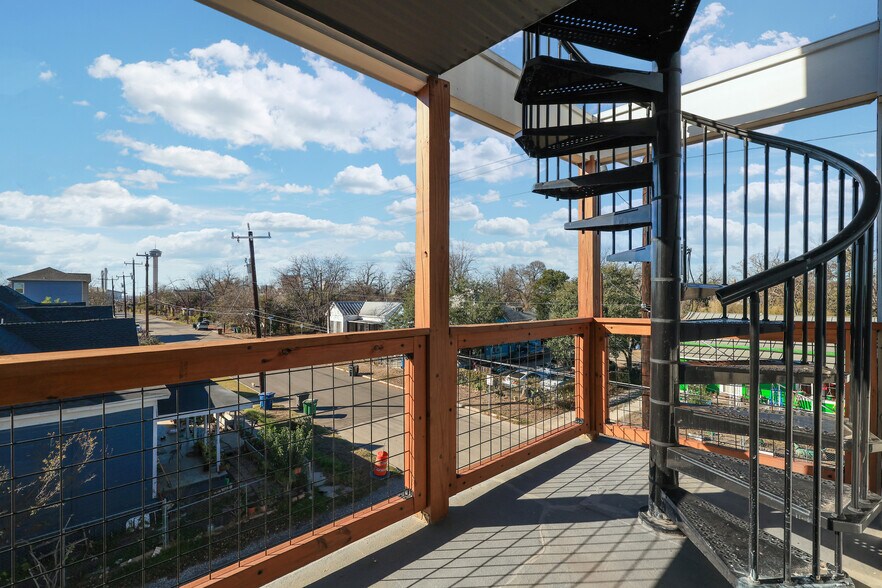More Photos Of 1512 Wyoming St, San Antonio Apartments For Sale