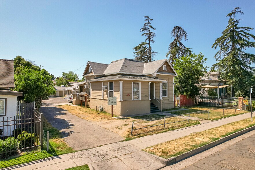 More Photos Of 329 N Glenn Ave, Fresno Apartments For Sale