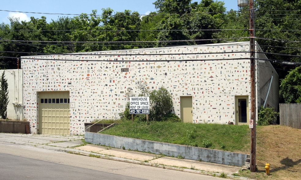 Primary Photo Of 2750 Banksville Rd, Pittsburgh Warehouse For Sale