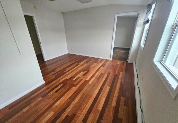 More Photos Of 15 Windmill Ln, Southampton Office For Lease