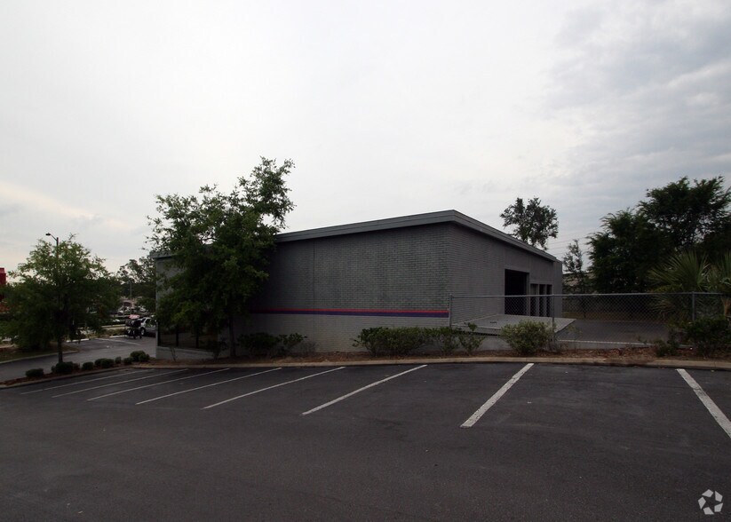 More Photos Of 3845 SW Archer Rd, Gainesville Auto Repair For Sale