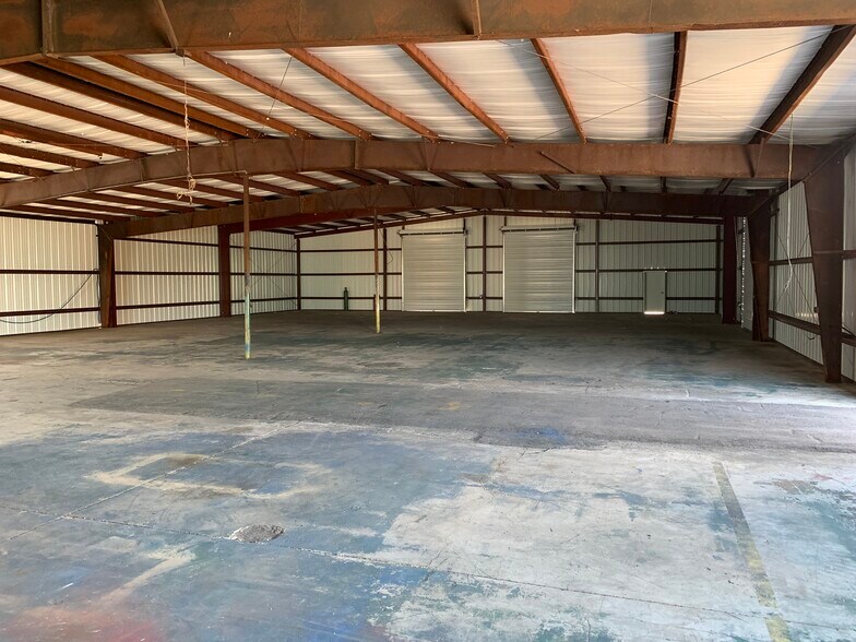 More Photos Of 1710 Turkey Creek Rd, Plant City Warehouse For Lease