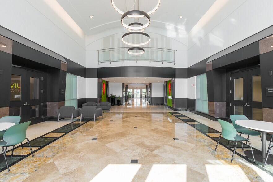 More Photos Of 1301 International Pky, Sunrise Office For Lease