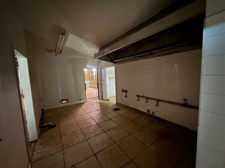 More Photos Of 1790 W Hobsonway, Blythe Bowling Alley For Sale