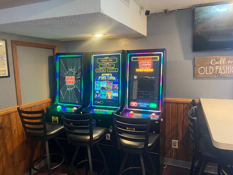 More Photos Of W2164 Highway 60, Columbus Restaurant For Sale