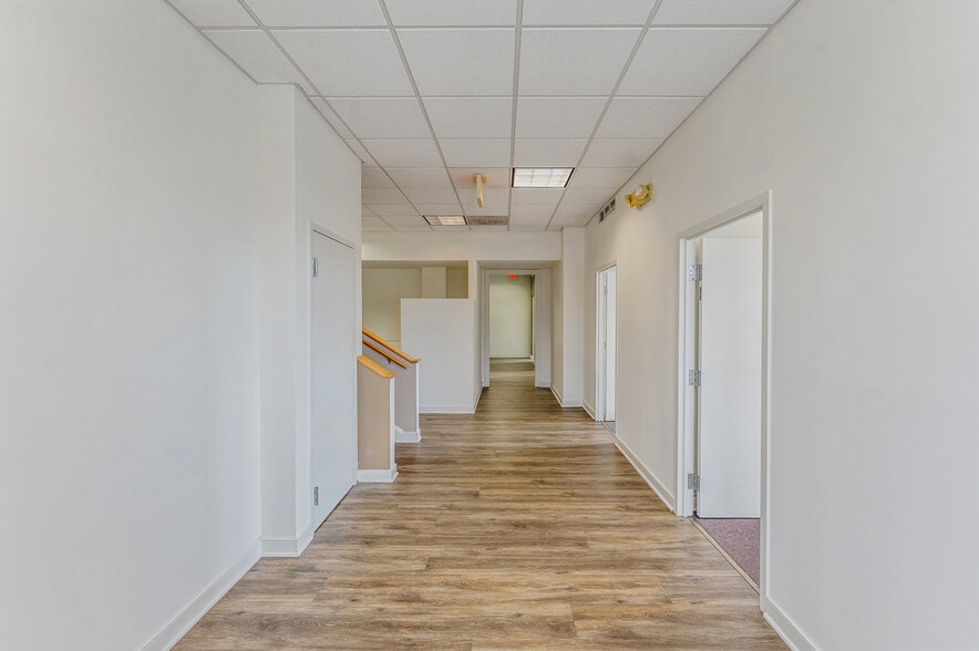More Photos Of 728 S Washington St, Alexandria Office For Lease