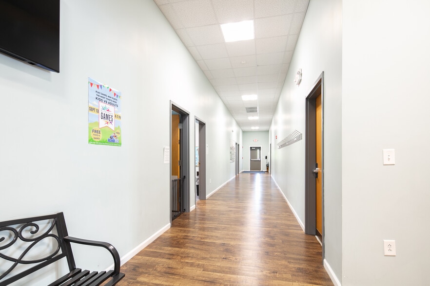 More Photos Of 210 New Coleman Ln, Georgetown Warehouse For Sale