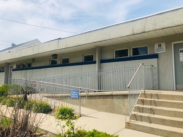 More Photos Of 111 Carleton Ave, Islip Terrace Medical For Lease