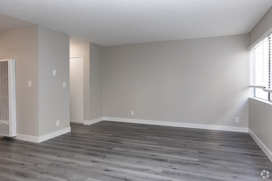 More Photos Of 8560 W Olympic Blvd, Los Angeles Apartments For Sale