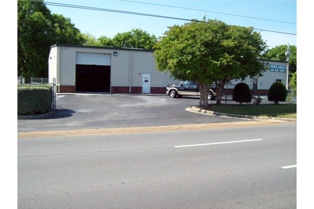 More Photos Of 3015 Governors Dr SW, Huntsville Warehouse For Sale