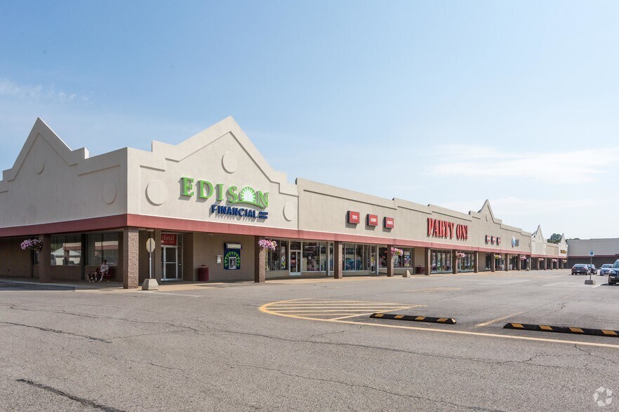 Primary Photo Of 6000 Mahoning Ave, Youngstown Unknown For Lease