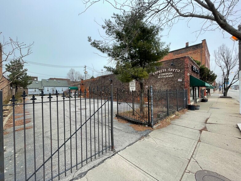 More Photos Of 6125 St Clair Ave, Cleveland Restaurant For Lease