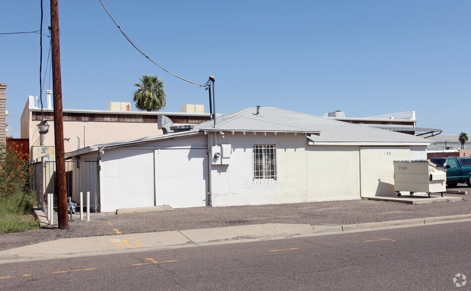 More Photos Of 121 S 25th St, Phoenix Warehouse For Sale