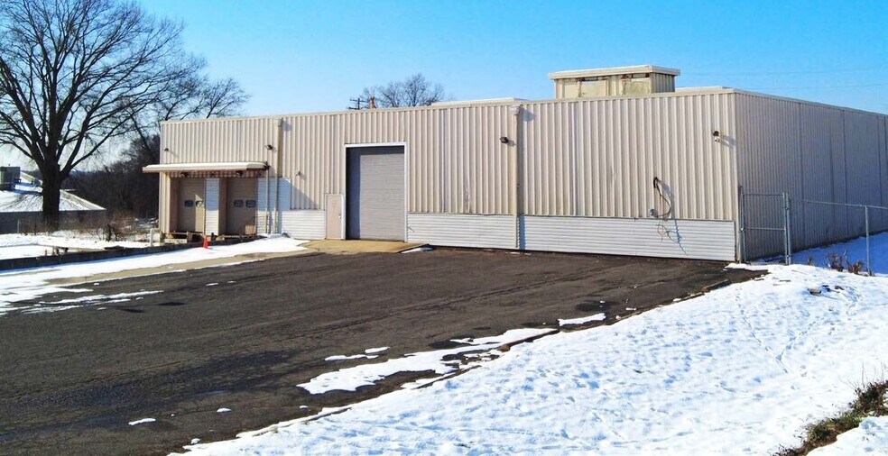 More Photos Of 4601 Lydell Rd, Cheverly Warehouse For Lease