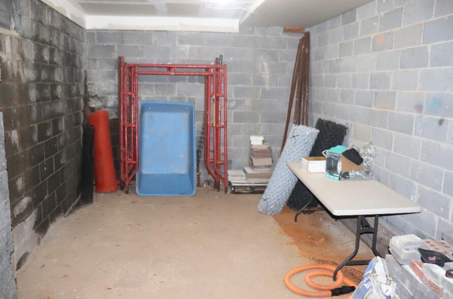 More Photos Of 325 Grantwood Blvd, Palisades Park Apartments For Sale