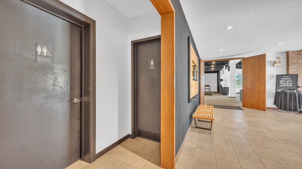 More Photos Of 3212 N Union Rd, Cato Golf Course Driving Range For Sale