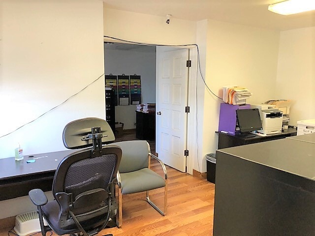 More Photos Of 22196 Mission Blvd, Hayward General Retail For Sale