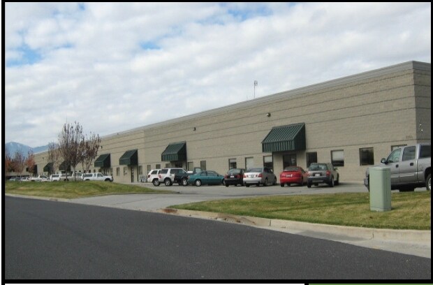 More Photos Of 2064 W Alexander St, Salt Lake City Light Manufacturing For Lease