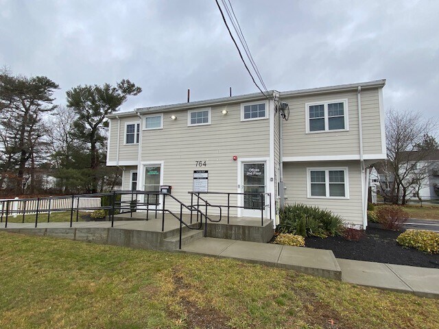Primary Photo Of 764 Plain St, Marshfield Office Residential For Lease