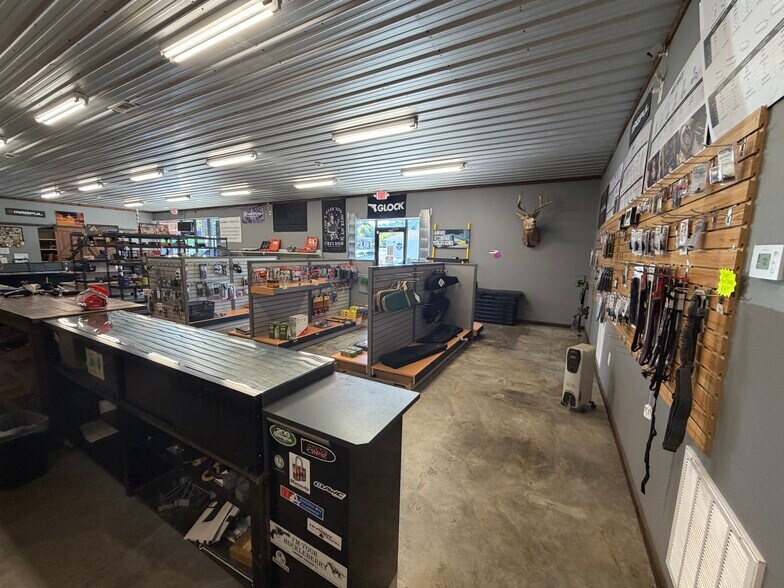 More Photos Of 1200 Dean Ave SE, Rome Self Storage For Sale
