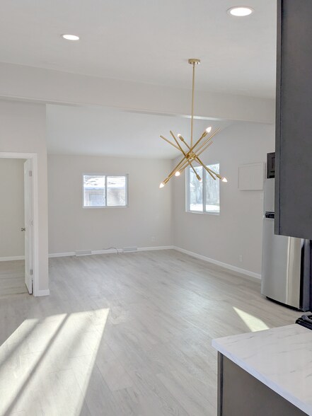 More Photos Of 802 S Jenkins Blvd, Akron Apartments For Sale