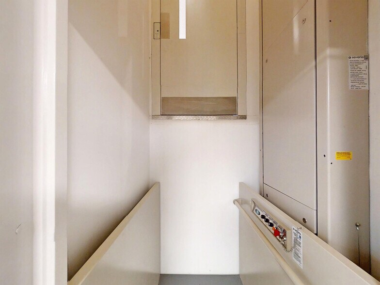 More Photos Of 3250 W Lake Rd, Erie Office For Sale