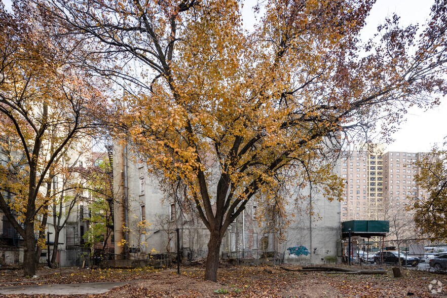 More Photos Of 7-11 E 115th St, New York Land For Sale