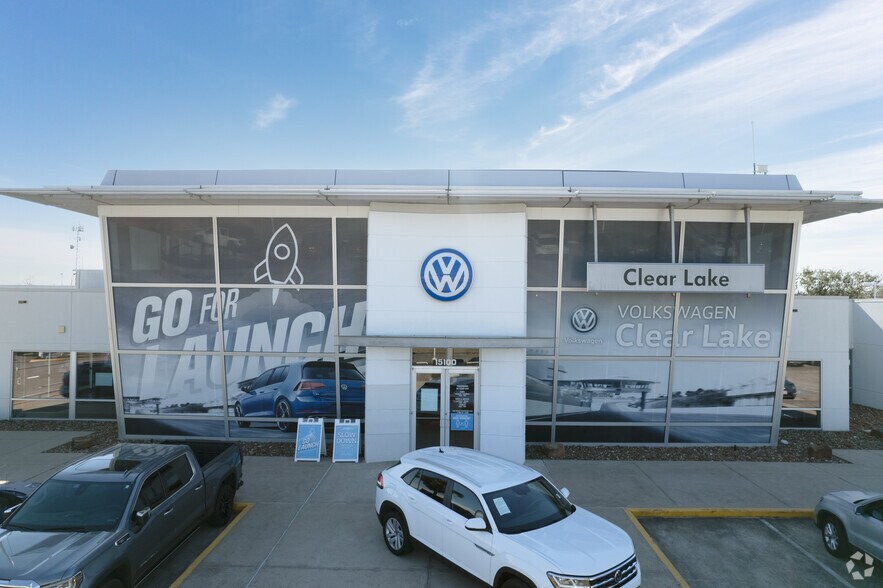 More Photos Of 15100 Gulf Fwy, Houston Auto Dealership For Lease