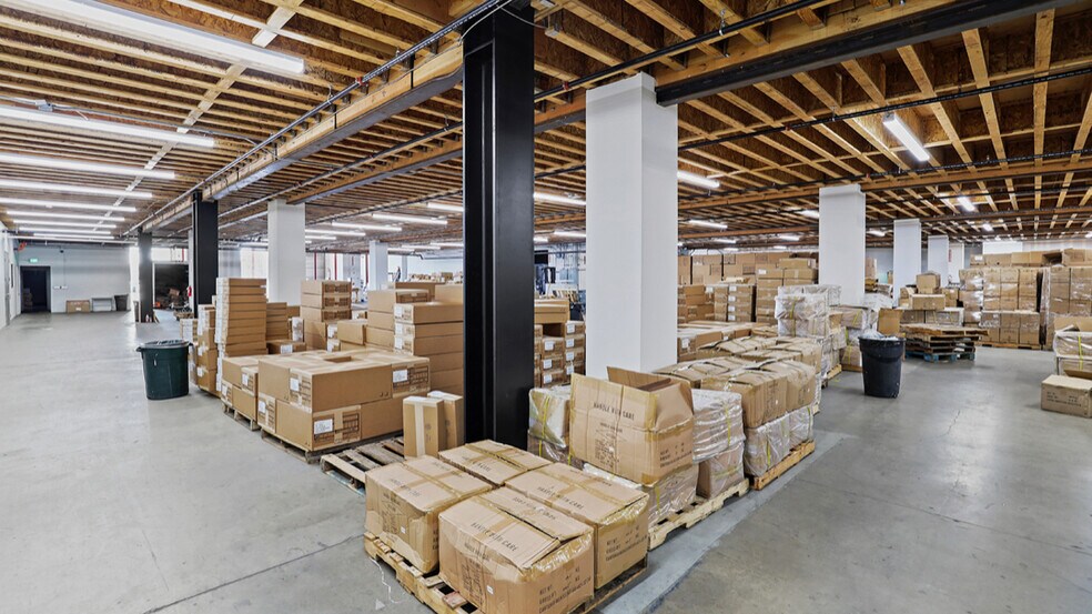 More Photos Of 2250 Maple Ave, Los Angeles Warehouse For Lease