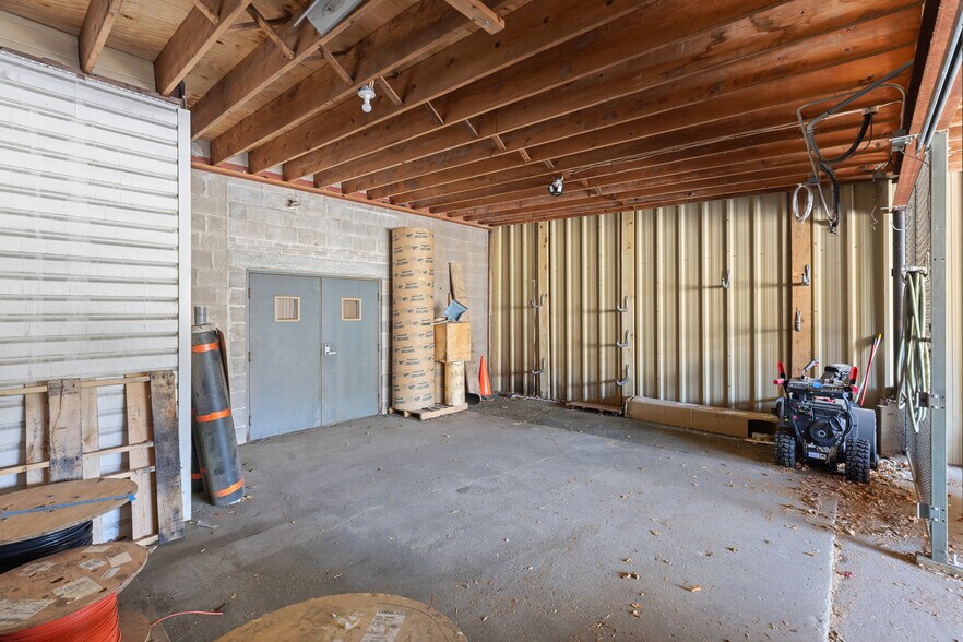 More Photos Of 22-26 E Mount Pleasant Ave, Ambler Office Residential For Sale