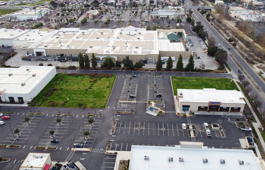 More Photos Of 1635 - 1639 Cameron Avenue Ave, Visalia Land For Sale
