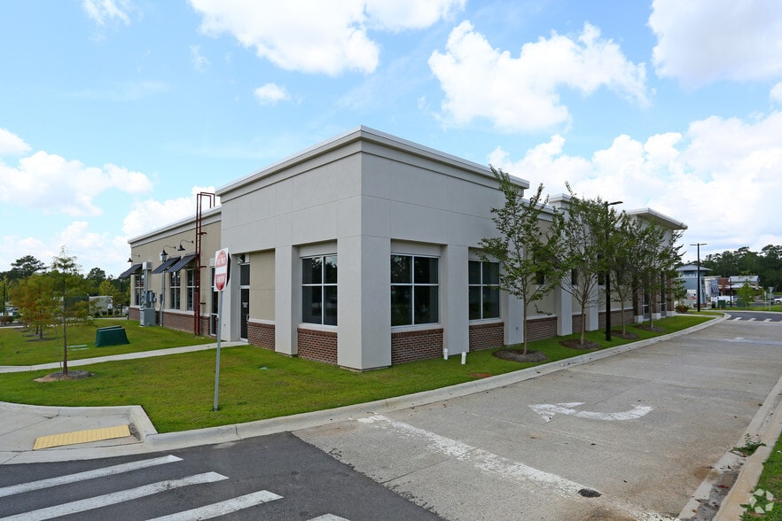 More Photos Of 3445 Bannerman Rd, Tallahassee Medical For Lease