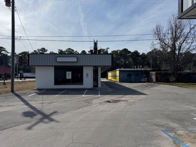 More Photos Of 1911 Lejeune Blvd, Jacksonville Storefront Retail Office For Lease