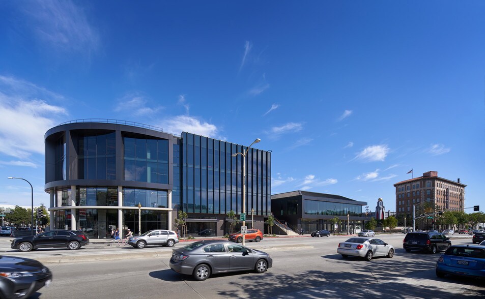 More Photos Of 9300 Culver Blvd, Culver City Office For Sale