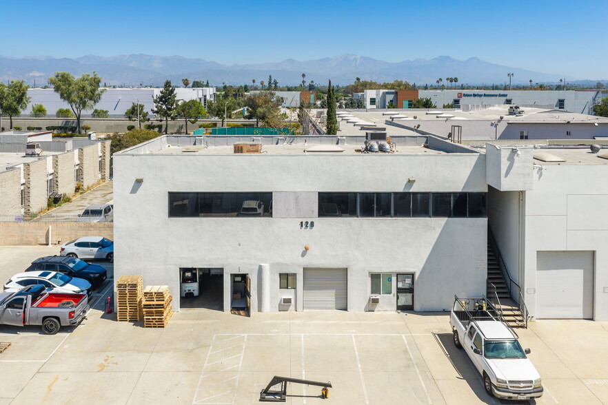 More Photos Of 127-129 S 8th Ave, La Puente Warehouse For Sale