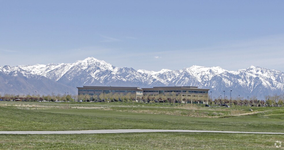 More Photos Of 4255 W Lake Park Blvd, West Valley City Office For Lease