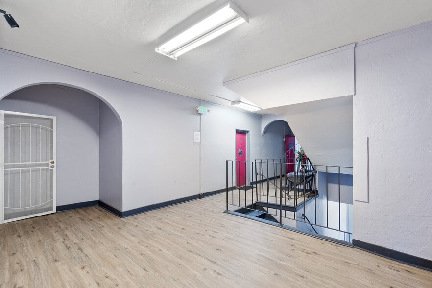 More Photos Of 2100 51st Ave, Oakland Apartments For Sale