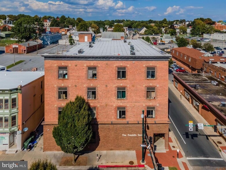 More Photos Of 100 W Franklin St, Hagerstown Office Residential For Lease