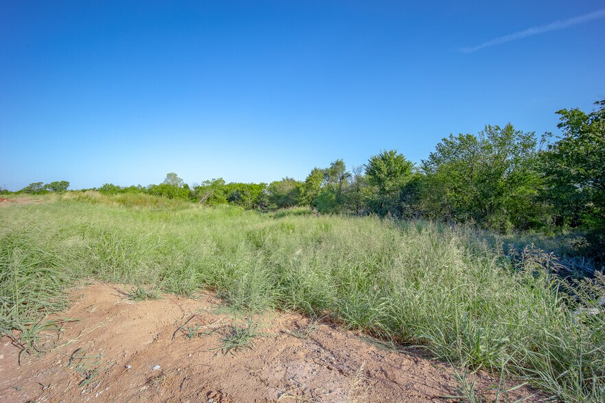 More Photos Of 12th Ave NW, Norman Land For Sale