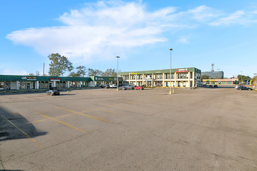 More Photos Of 393-397 W Esplanade Ave, Kenner Freestanding For Sale