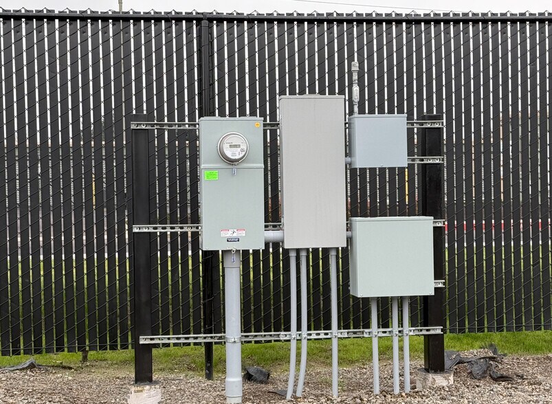 More Photos Of 5555 Windsor Island Rd N, Keizer Land For Lease